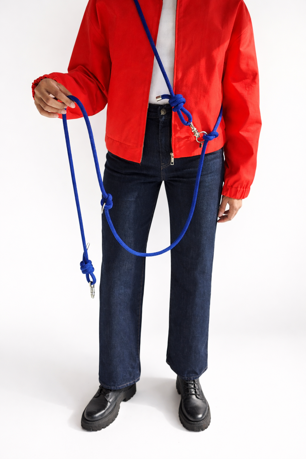 Multi-position hands-free leash
